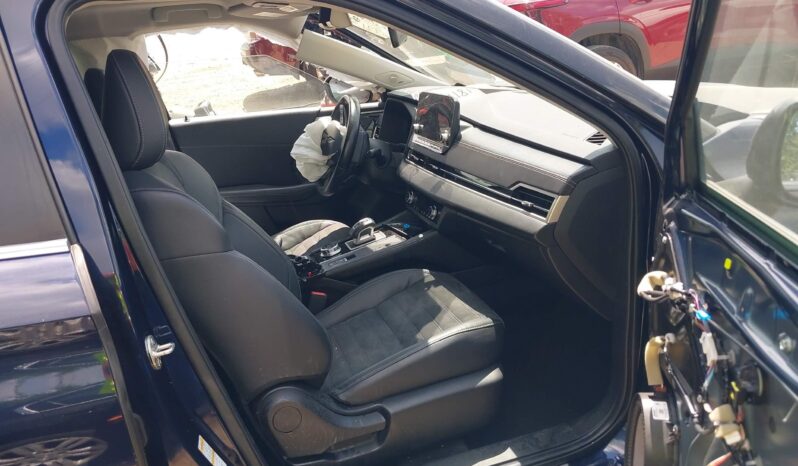 
								MITSUBISHI OUTLANDER full									