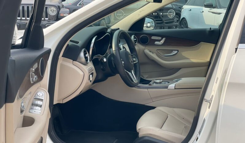 
								mercedes-benz c 300 full									