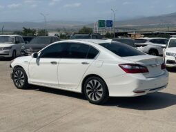
										HONDA ACCORD HYBRID 2016 full									