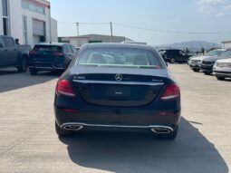 
										MERCEDES-BENZ E300 full									