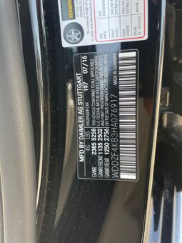 
										MERCEDES-BENZ E300 full									