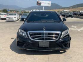 MERCEDES-BENZ S550