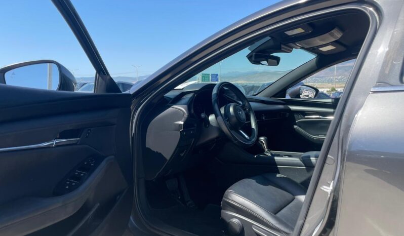 
								MAZDA3 full									