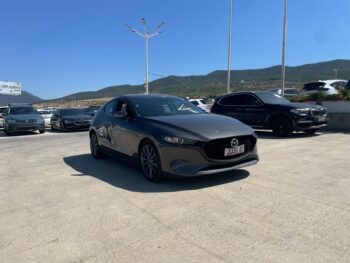 MAZDA3