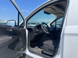 
										FORD TRANSIT COURIER full									