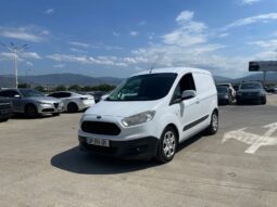 
										FORD TRANSIT COURIER full									