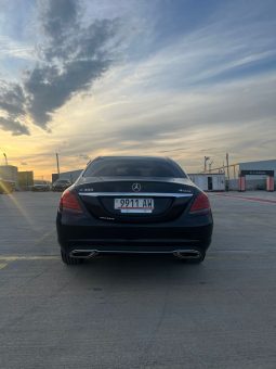 
										Mercedes-Benz C-Class full									