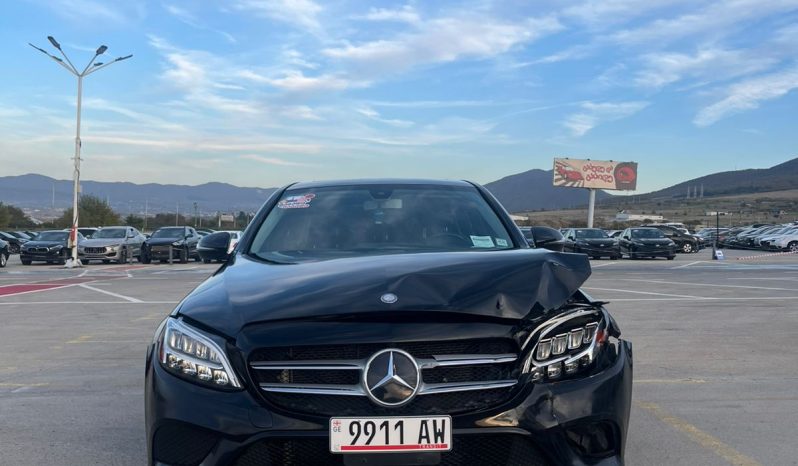 
								Mercedes-Benz C-Class full									