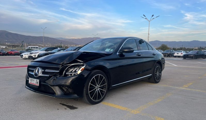 
								Mercedes-Benz C-Class full									