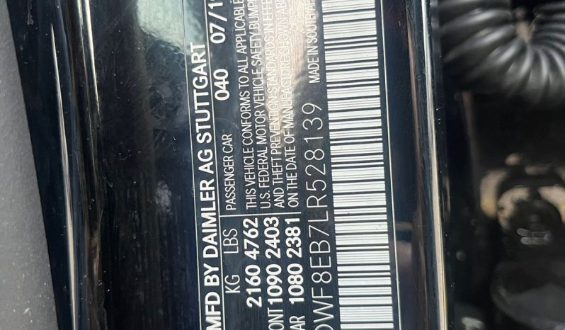 
								Mercedes-Benz C-Class full									