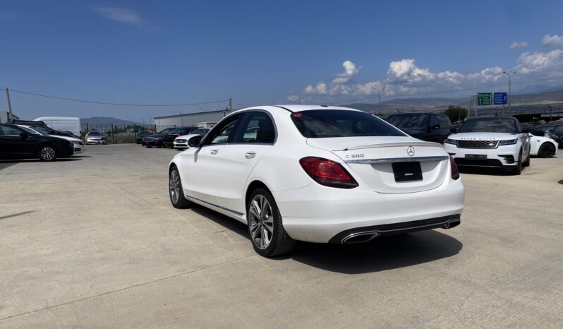 
								MERCEDES BENZ C 300 full									