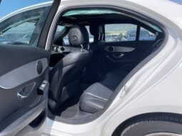 
										MERCEDES BENZ C 300 full									