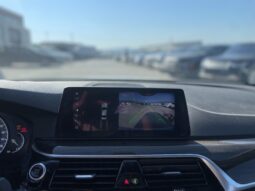
										BMW 530e full									