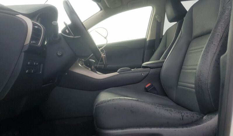 
								LEXUS NX300 full									