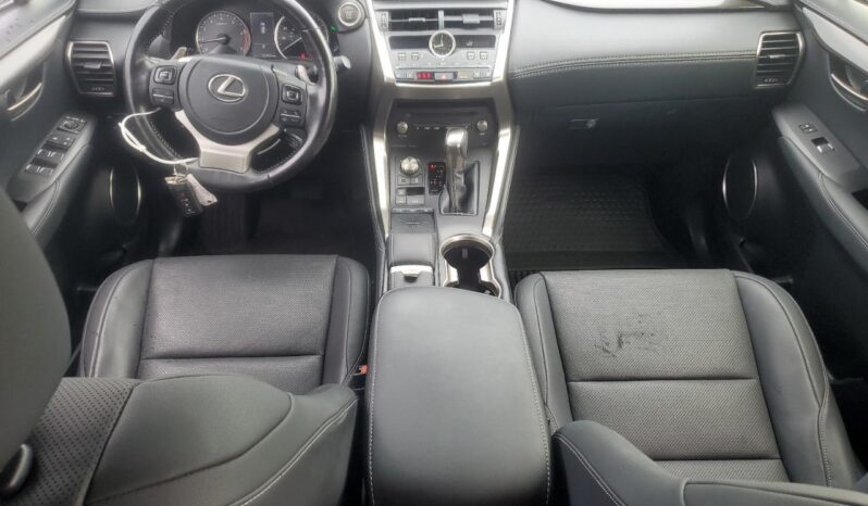 
								LEXUS NX300 full									
