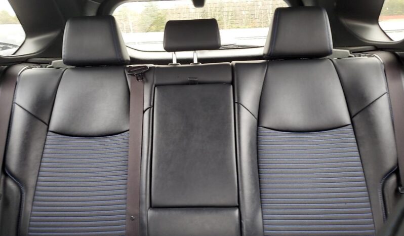 
								TOYOTA RAV4 full									