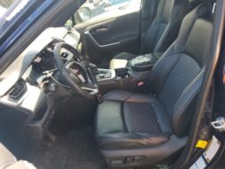 
										TOYOTA RAV4 full									
