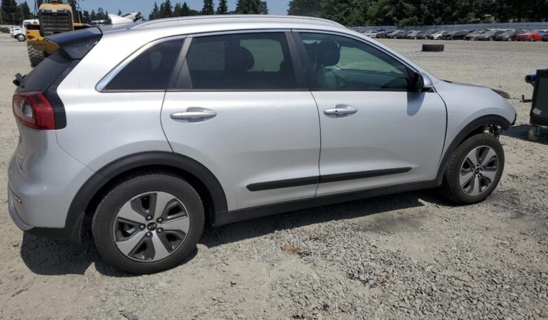 
								KIA NIRO full									
