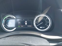
										KIA Niro full									