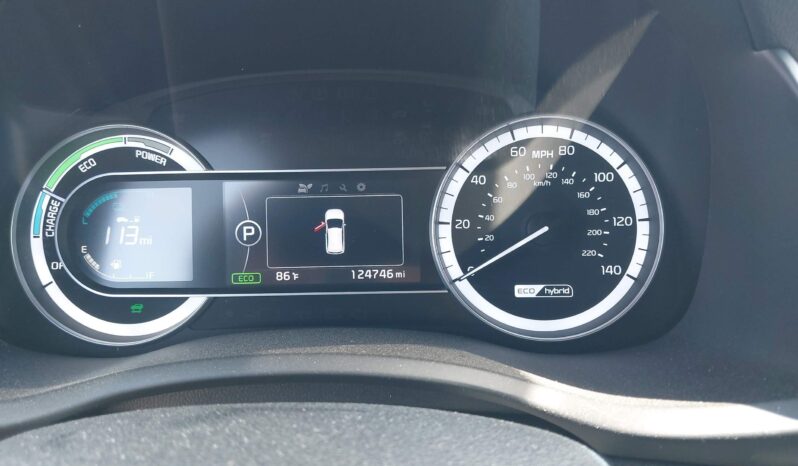 
								KIA Niro full									