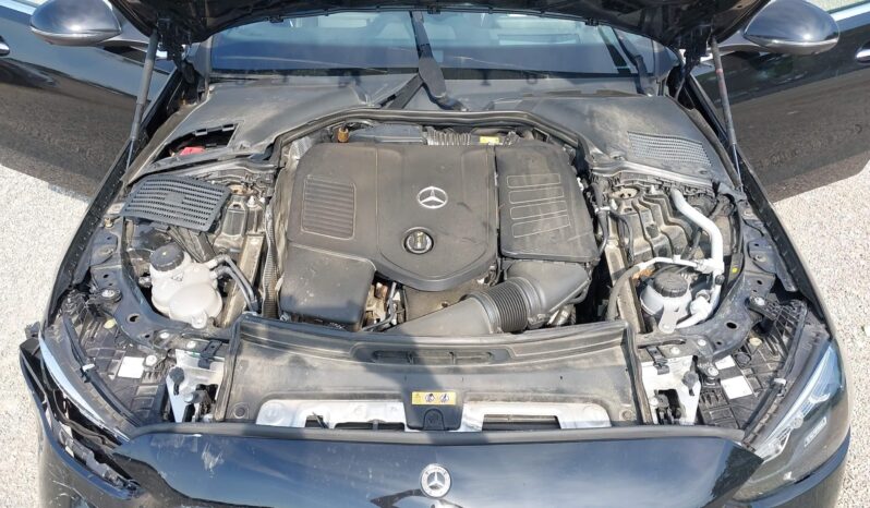 
								Mercedes-Benz C 300 full									