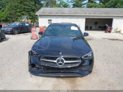 
										Mercedes-Benz C 300 full									