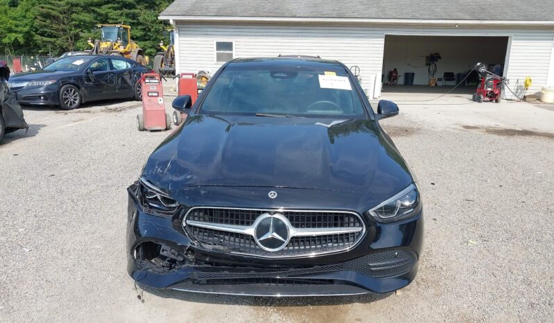 
								Mercedes-Benz C 300 full									