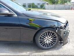 
										Mercedes-Benz C 300 full									