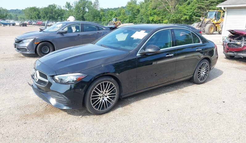 
								Mercedes-Benz C 300 full									