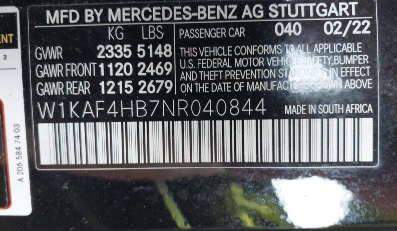 
								Mercedes-Benz C 300 full									