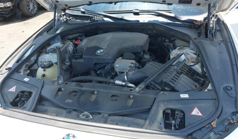 
								BMW 528 full									