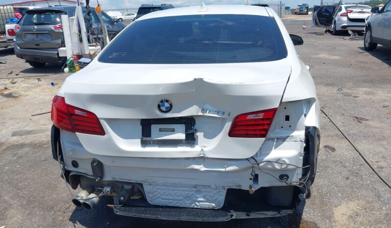 
								BMW 528 full									