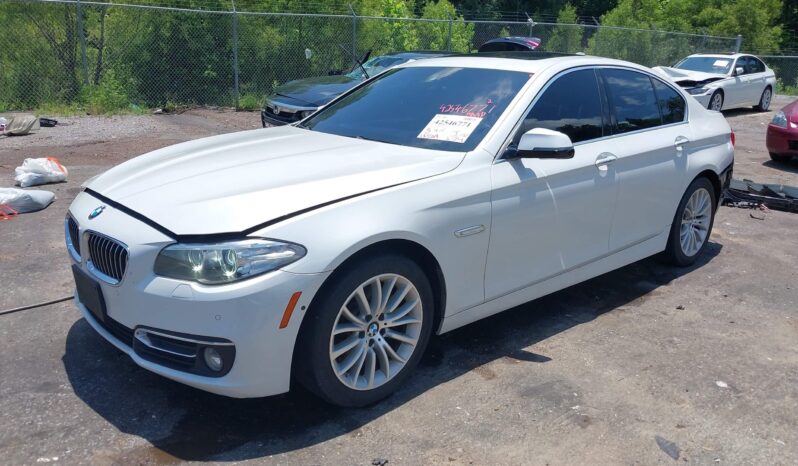 
								BMW 528 full									