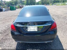 
										Mercedes-Benz C-Class full									