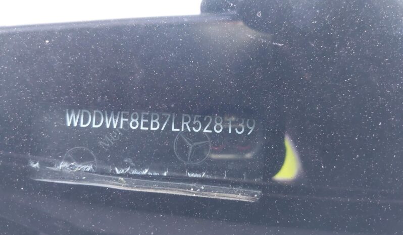
								Mercedes-Benz C-Class full									