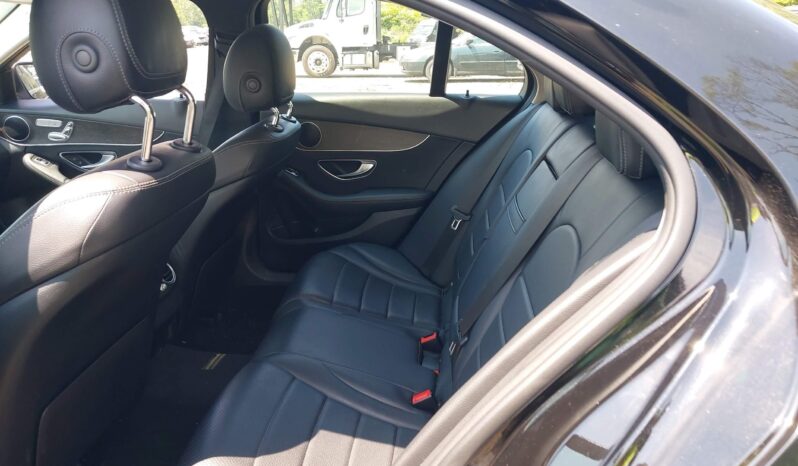 
								Mercedes-Benz C-Class full									