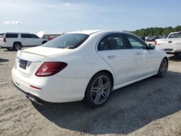 
										MERCEDES E300 full									
