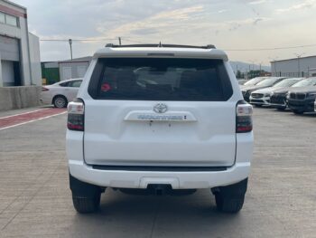 TOYOTA 4RUNNER