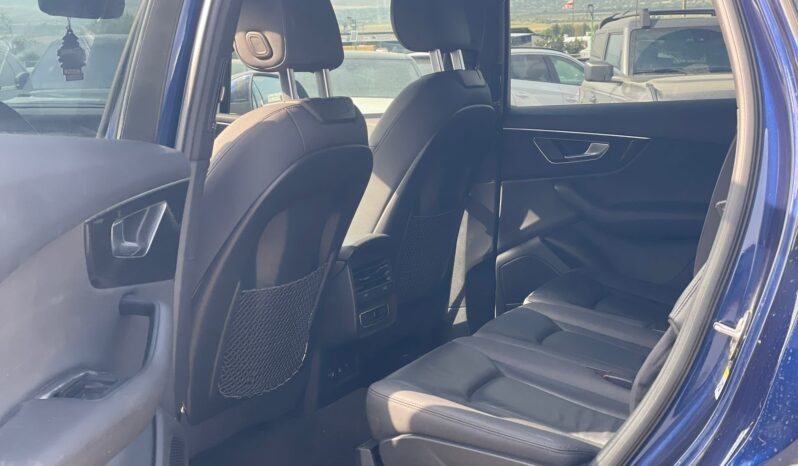 
								AUDI Q7 full									