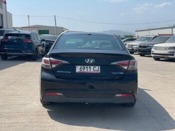 HYUNDAI SONATA