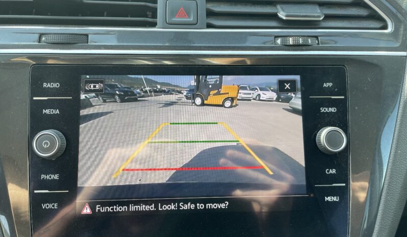 
								VOLKSWAGEN TIGUAN full									