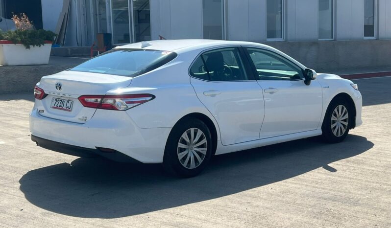 
								TOYOTA CAMRY full									