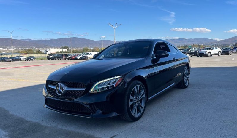 
								Mercedes-Benz C 300 full									