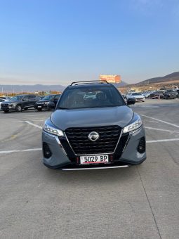 
										NISSAN KICKS full									