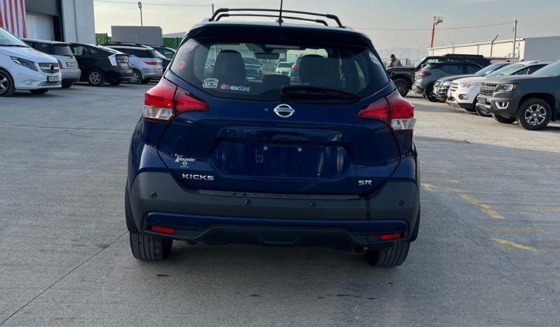 
								NISSAN KICKS SV full									