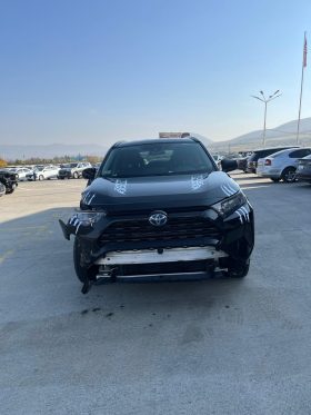 TOYOTA RAV-4