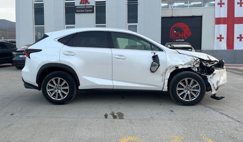 
								LEXUS NX300 full									