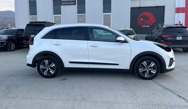 
								KIA NIRO full									