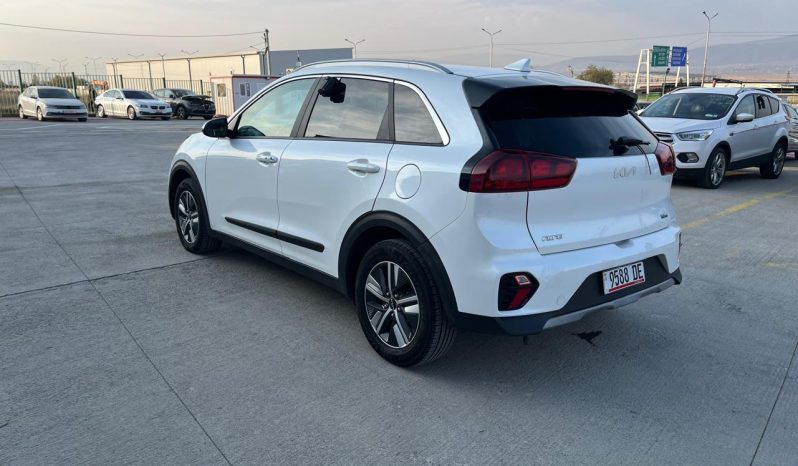 
								KIA NIRO full									