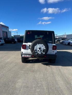 JEEP WRANGLER SAHARA